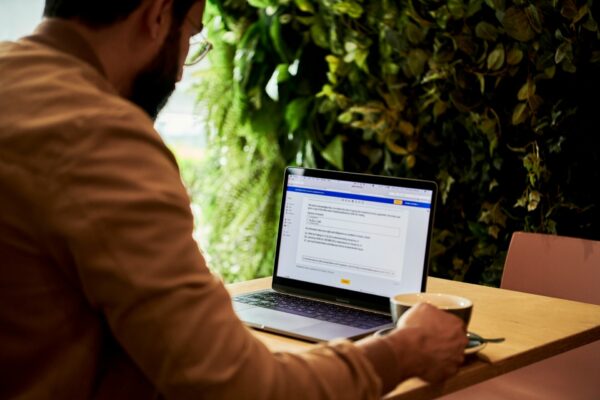Docusign 8a Yqlvr VM Y unsplash 1